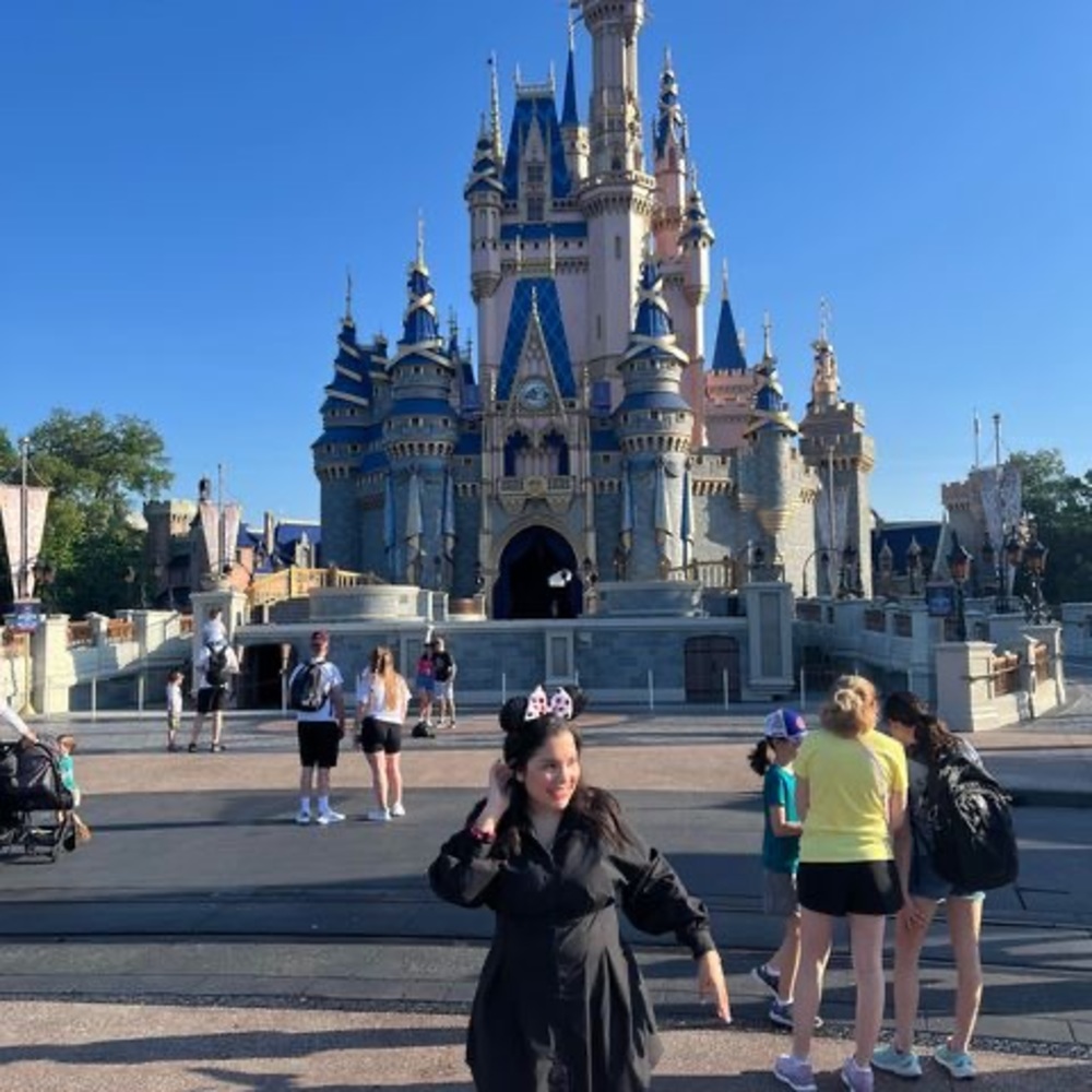 Meet your Posher, María